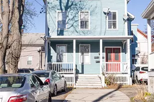 11 Newport Ave, Newport, RI 02840 - Photo 1