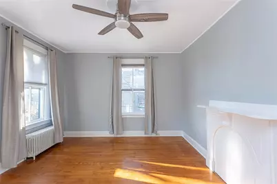 11 Newport Avenue #2, Newport, RI 02840 - Photo 5