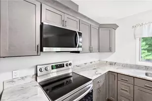 765 Putnam Pike, Glocester, RI 02814 - Photo 7