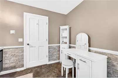 765 Putnam Pike, Glocester, RI 02814 - Photo 23