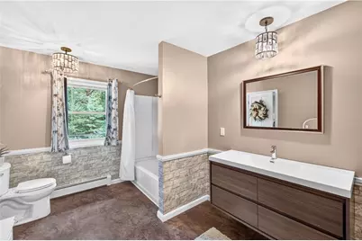 765 Putnam Pike, Glocester, RI 02814 - Photo 21