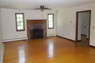 213 Narrow Ln, North Kingstown, RI 02852 - Photo 5