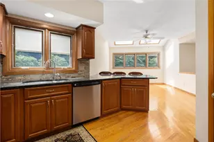 4496 Post Rd, Warwick, RI 02818 - Photo 5