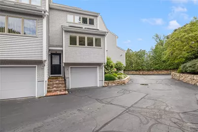4496 Post Road #5, Warwick, RI 02818 - Photo 3