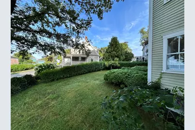 120 Hope Street, Bristol, RI 02809 - Photo 37