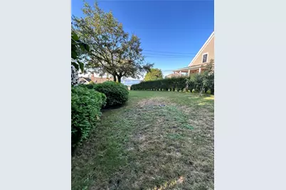 120 Hope Street, Bristol, RI 02809 - Photo 35