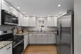 76 Nautilus St, Jamestown, RI 02835 - Photo 13