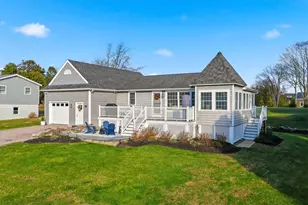 3 Clifford Dr, Westerly, RI 02891 - Photo 3