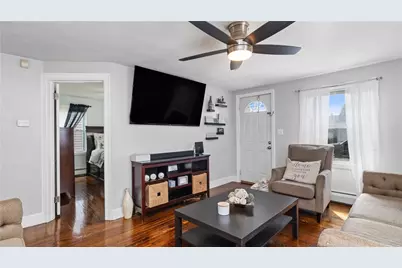 250 Benefit Street, Pawtucket, RI 02861 - Photo 13