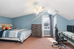 250 Benefit St, Pawtucket, RI 02861 - Photo 17