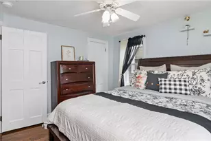 250 Benefit St, Pawtucket, RI 02861 - Photo 11