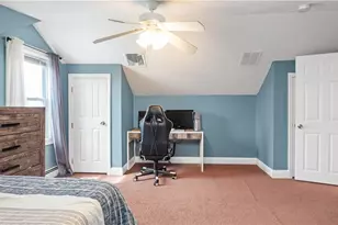 250 Benefit St, Pawtucket, RI 02861 - Photo 19