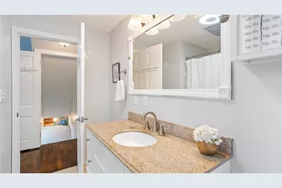 250 Benefit Street, Pawtucket, RI 02861 - Photo 9