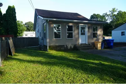 9 Vineland Avenue, East Providence, RI 02916 - Photo 1