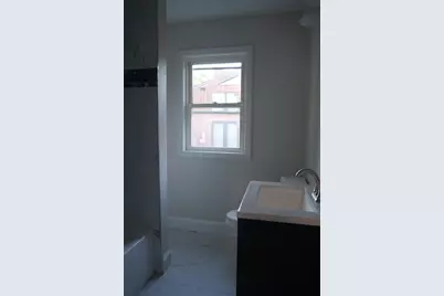 9 Vineland Avenue, East Providence, RI 02916 - Photo 5