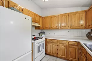 12 View St, Lincoln, RI 02865 - Photo 15
