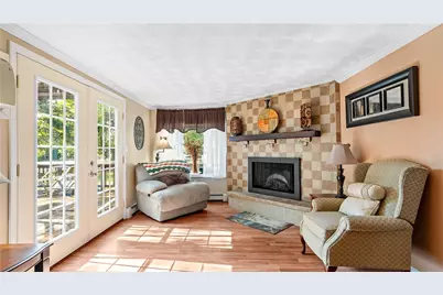 132 Davis Avenue, Cranston, RI 02910 - Photo 19