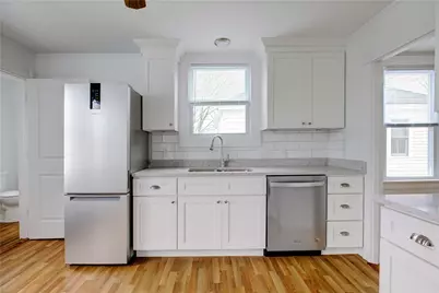 33 Third Street #2, Newport, RI 02840 - Photo 13