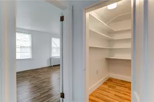 33 Third St, Newport, RI 02840 - Photo 21