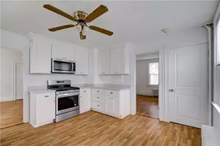 33 Third St, Newport, RI 02840 - Photo 15