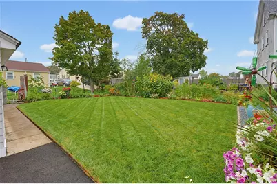 96 Carter Avenue, Pawtucket, RI 02861 - Photo 41