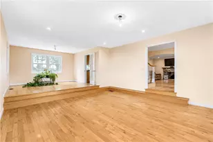 91 Wintechog Hill Rd, No Stonington, CT 06359 - Photo 23
