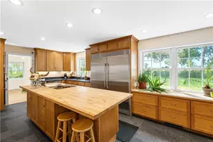 91 Wintechog Hill Rd, No Stonington, CT 06359 - Photo 39
