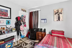 37 Ross St, Woonsocket, RI 02895 - Photo 15