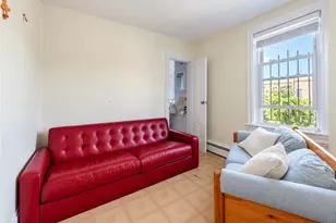 25 S Court St, Providence, RI 02906 - Photo 15