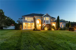 180 Cottontail Dr, Portsmouth, RI 02871 - Photo 1