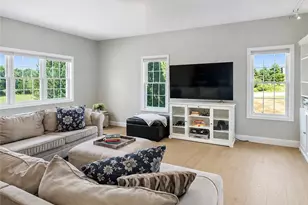 180 Cottontail Dr, Portsmouth, RI 02871 - Photo 29