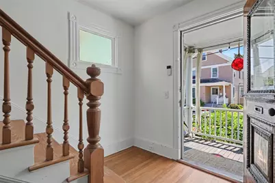 24 Russell Avenue, Newport, RI 02840 - Photo 9
