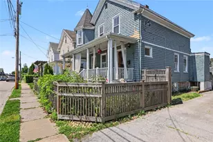 24 Russell Ave, Newport, RI 02840 - Photo 3