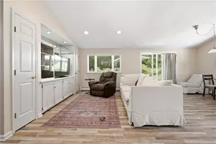 19 Sunset Ave, Coventry, RI 02816 - Photo 7