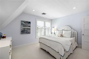 100 Longfellow Rd, Jamestown, RI 02835 - Photo 35