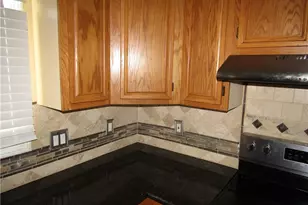 42 Peter St, Providence, RI 02904 - Photo 7