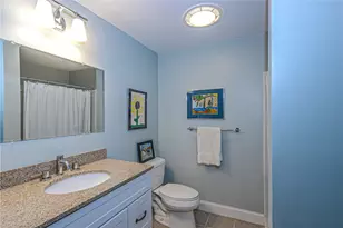 171 Ferry Landing Cir, Portsmouth, RI 02871 - Photo 33