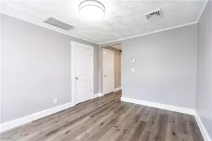 141 Stanton Ave, East Providence, RI 02915 - Photo 17
