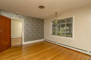 170 Leah St, Providence, RI 02908 - Photo 9