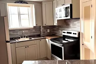 143 Pidge Ave, Pawtucket, RI 02860 - Photo 3