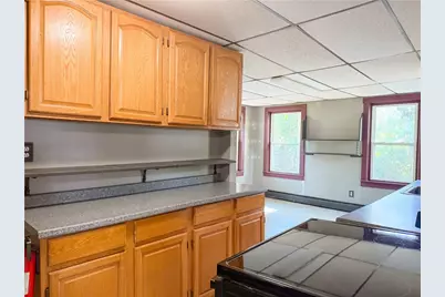 29 Congdon Avenue, North Kingstown, RI 02852 - Photo 9