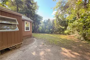29 Congdon Ave, North Kingstown, RI 02852 - Photo 5