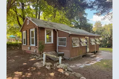 29 Congdon Avenue, North Kingstown, RI 02852 - Photo 7