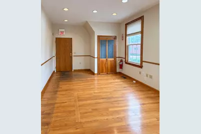1 Grove Avenue, East Providence, RI 02914 - Photo 7