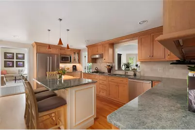 419 Nayatt Road, Barrington, RI 02806 - Photo 9
