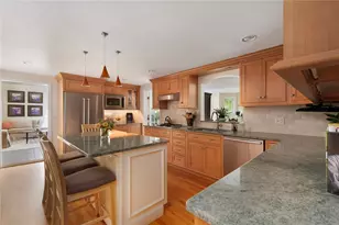 419 Nayatt Rd, Barrington, RI 02806 - Photo 9