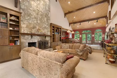 2 Lancers Lane, Lincoln, RI 02865 - Photo 17