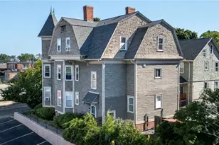 5 Hillside Ave, Providence, RI 02906 - Photo 3
