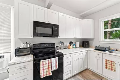 175 Walcott Street, Pawtucket, RI 02860 - Photo 5