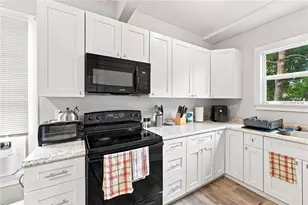 175 Walcott St, Pawtucket, RI 02860 - Photo 5